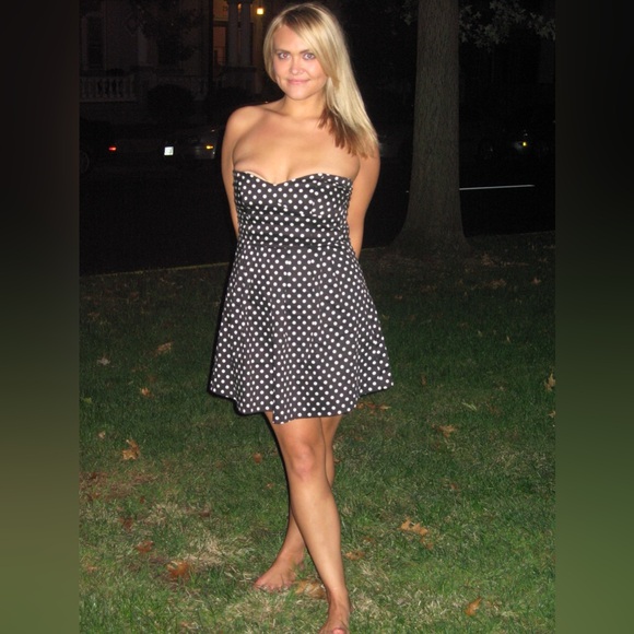 True Vintage Polka Dot Strapless Mini Dress Black & White - Picture 15 of 15